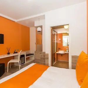 Jc Contemporary 4*, Roma Italia