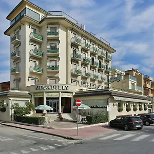 Piccadilly 3*, Lido di Camaiore Italia